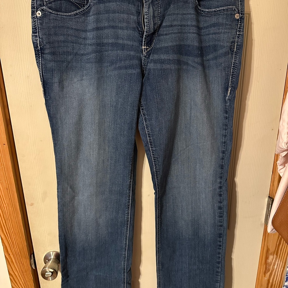 Ariat Women's Straight Leg Blue Jeans